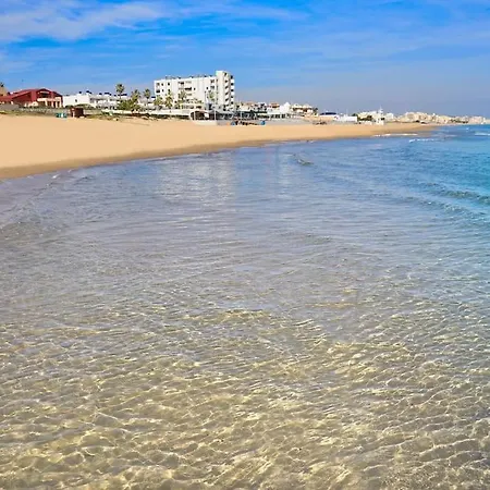 Ny Med Privat Basseng - Naert Stranden Vakantiehuis